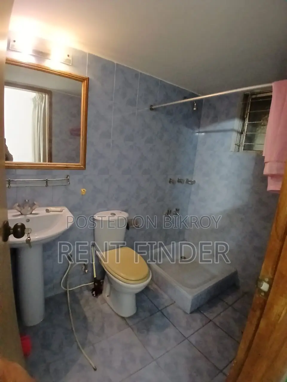 Full Furnished Apartment Available