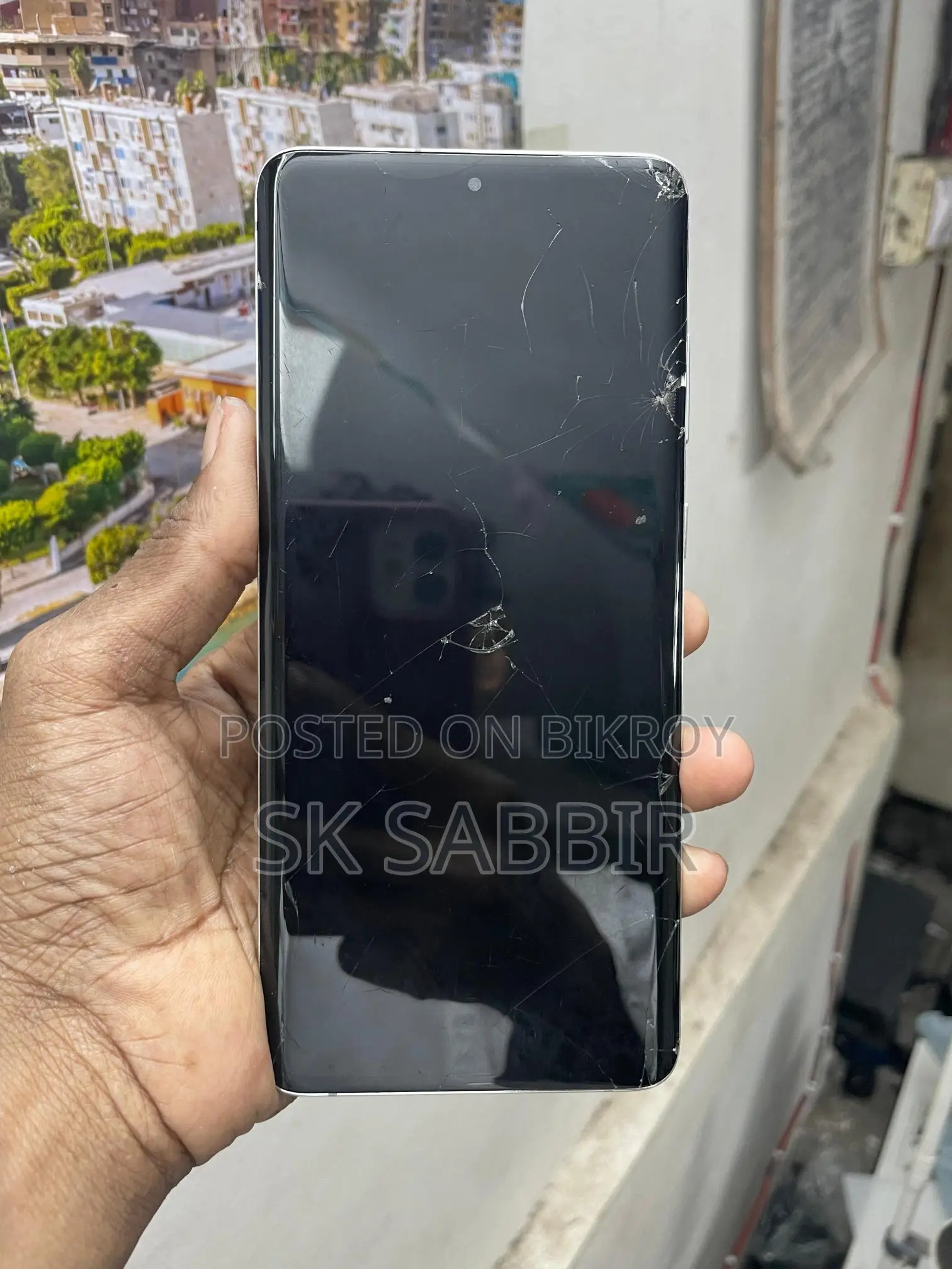 Samsung Galaxy S20 Plus (Used)