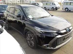 Toyota Corolla Cross z PACKAGE 2023