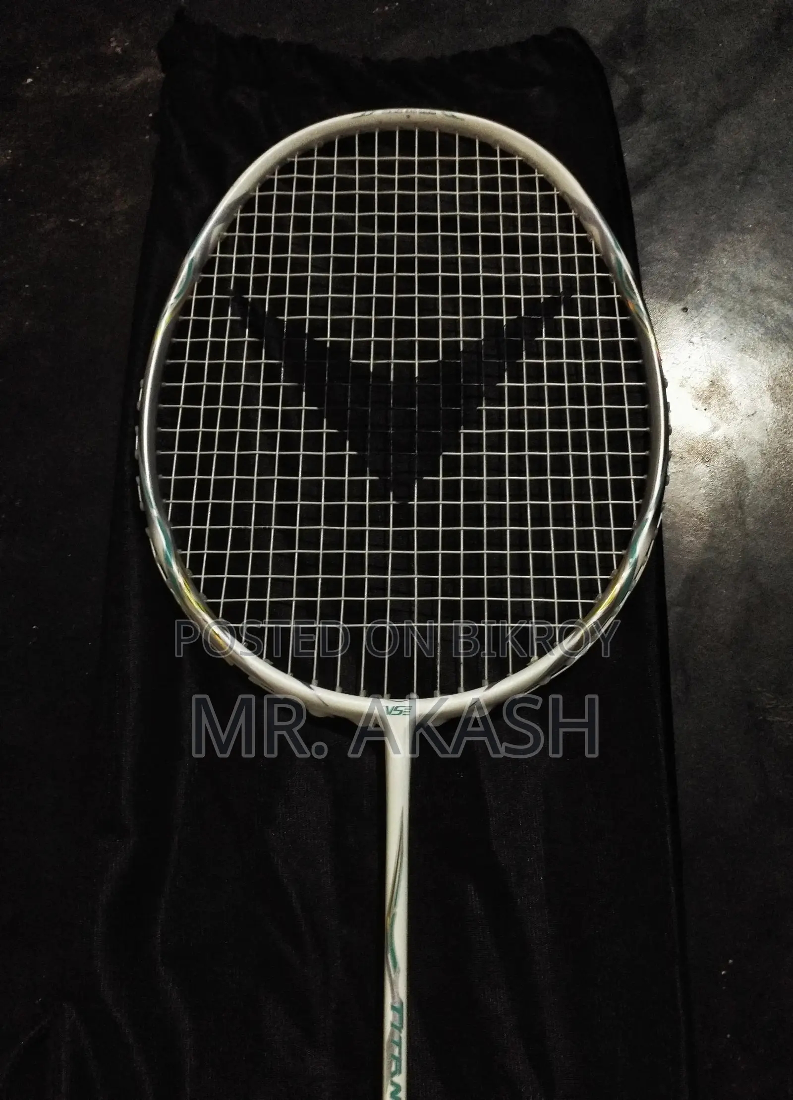 Vs Titan 7 100% Original Badminton Bat.