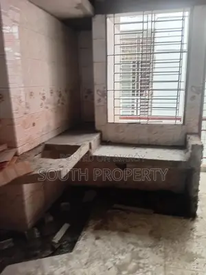 রিয়াজবাগ, ঢাকায় ১৩২০ বর্গফুটের ফ্ল্যাট বিক্রির জন্য প্রস্তুত