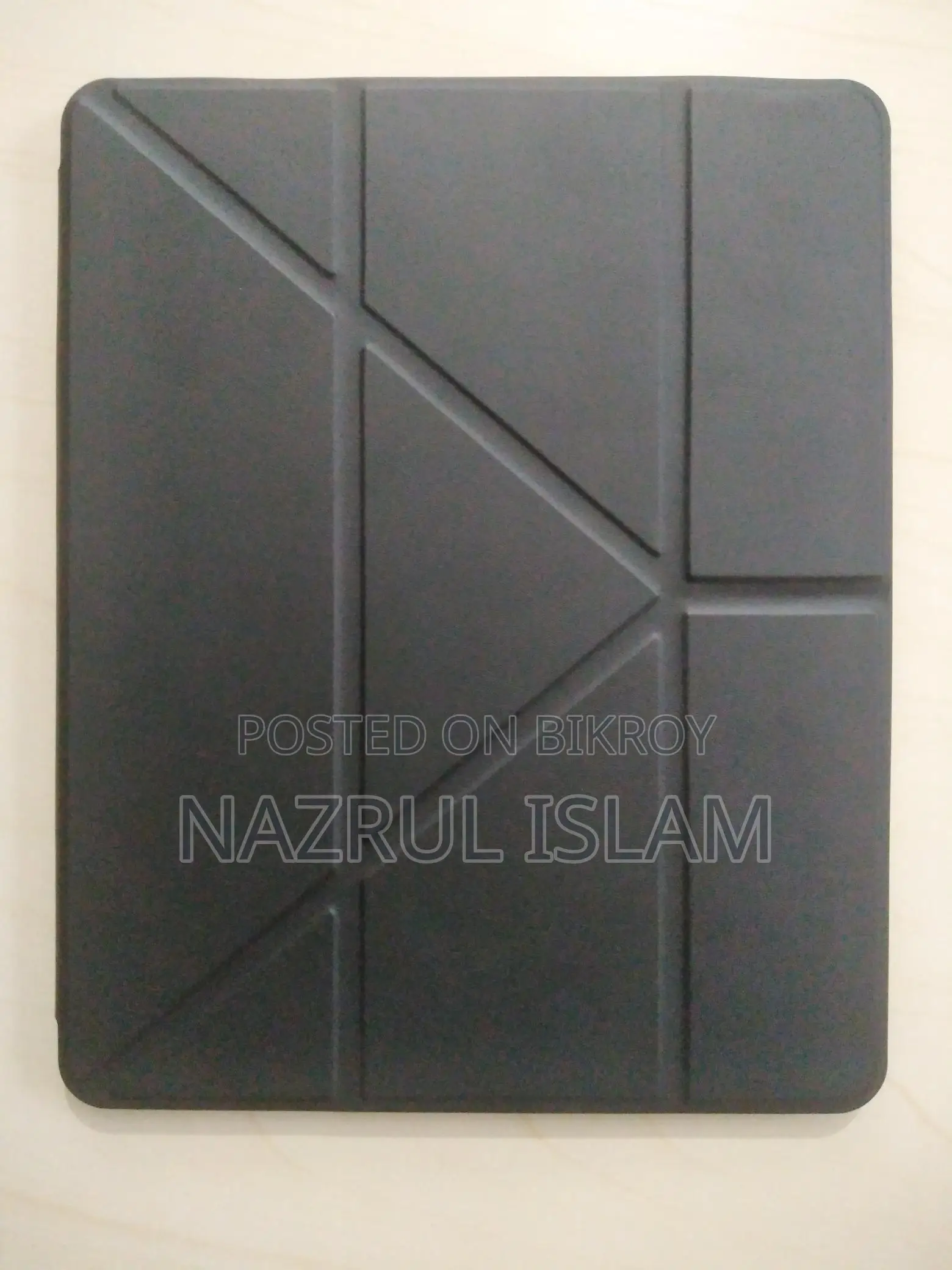 iPad Air 13 cover