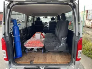 Toyota Hiace Ambulance Super GL 2020