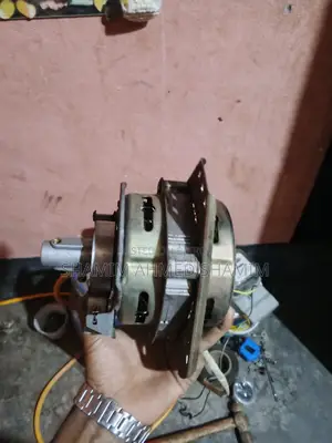 Washing Machine এর মটর বিক্রি হইবে ২ টা