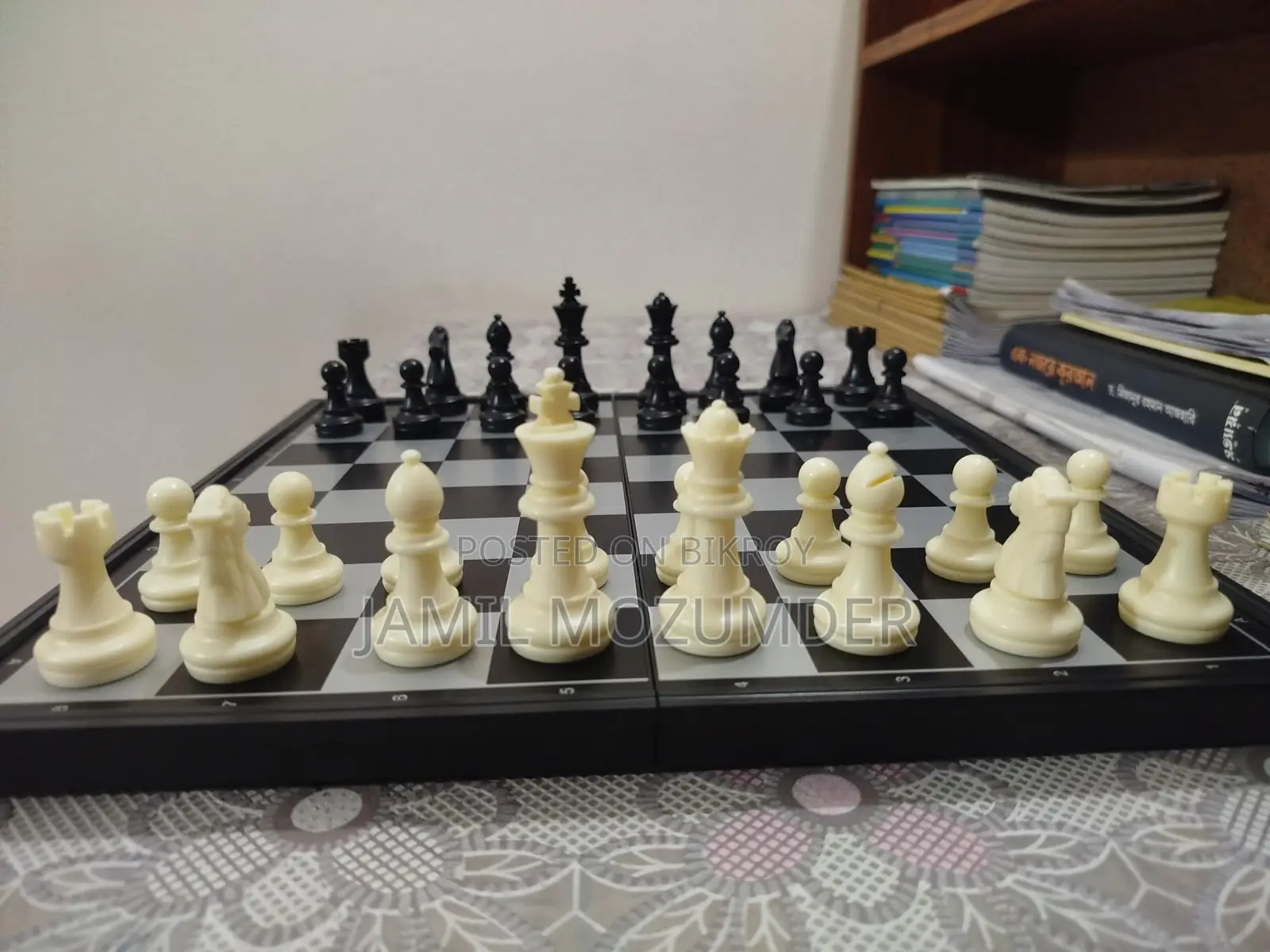 Magnetic and Folding Chess