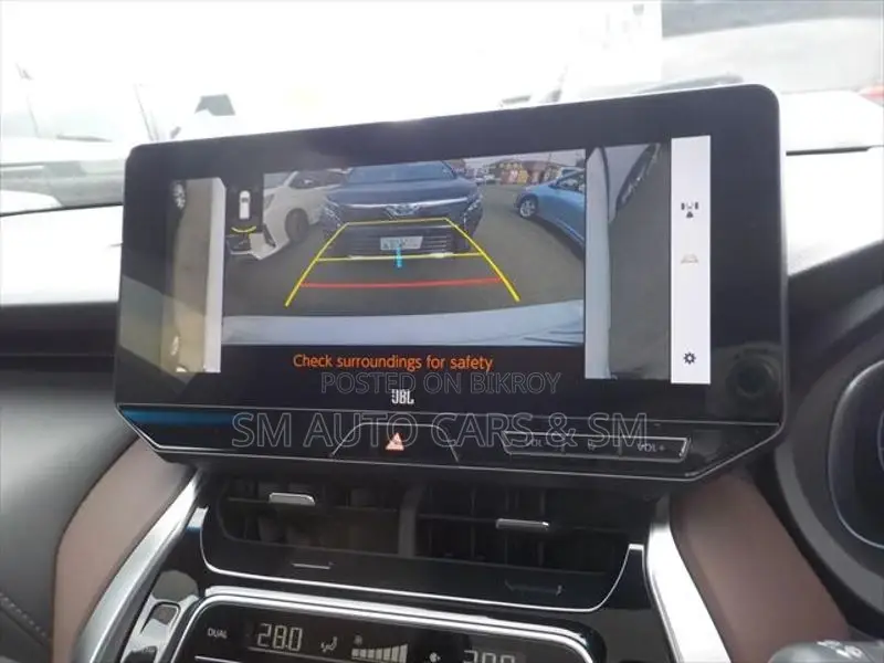 Toyota Harrier Non Hybrid Z Pearl 2023
