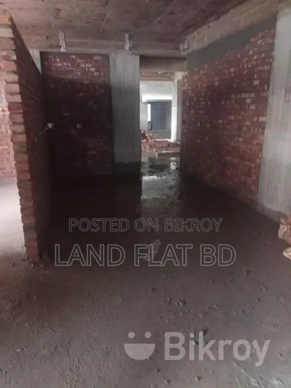 SOUTH FACING @ READY FLAT FOR SALE 1600 SFT