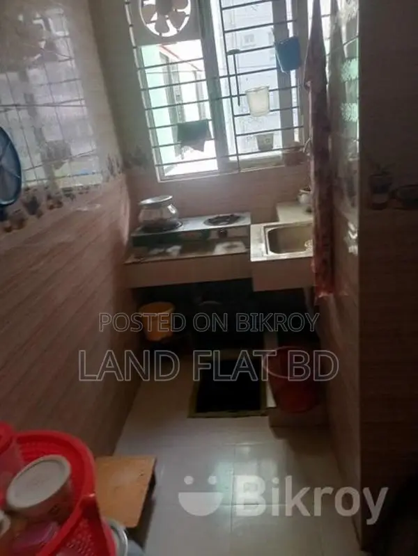 SOUTH FACING @ READY FLAT FOR SALE 1600 SFT