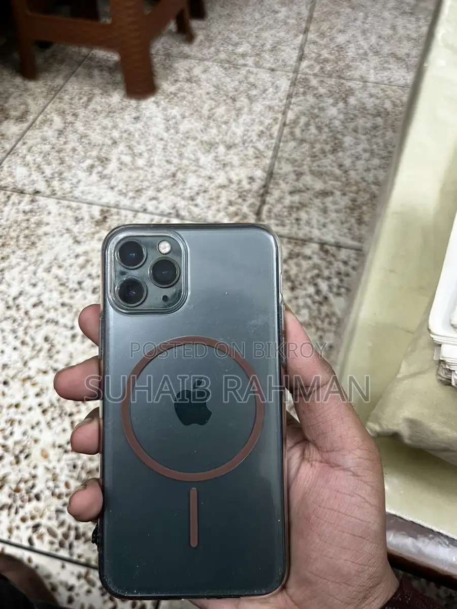 অ্যাপল আইফোন ১১ প্রো . (ব্যবহৃত)