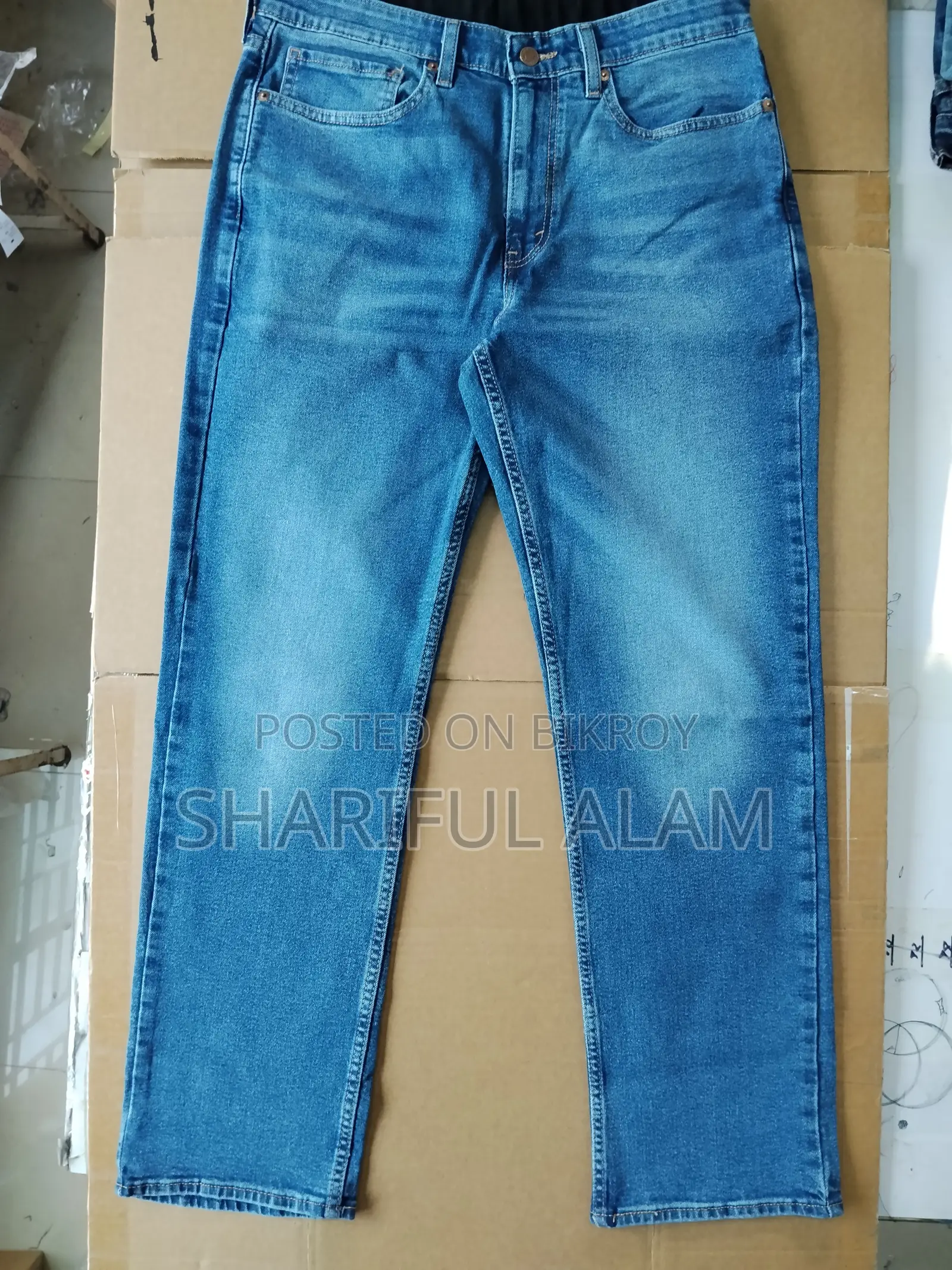 Export Quality Original Levi's And Signature Brand Pant