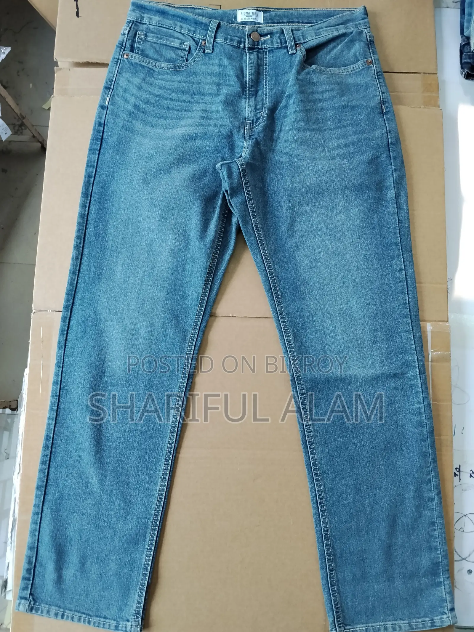 Export Quality Original Levi's And Signature Brand Pant