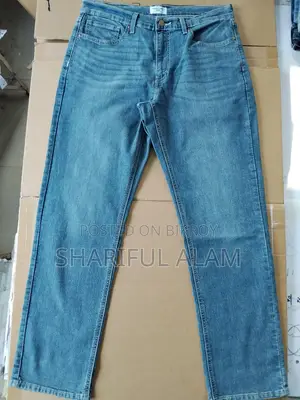 Export Quality Original Levi's And Signature Brand Pant