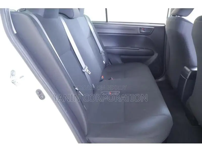 Toyota Axio Hybrid EX Push. 2020