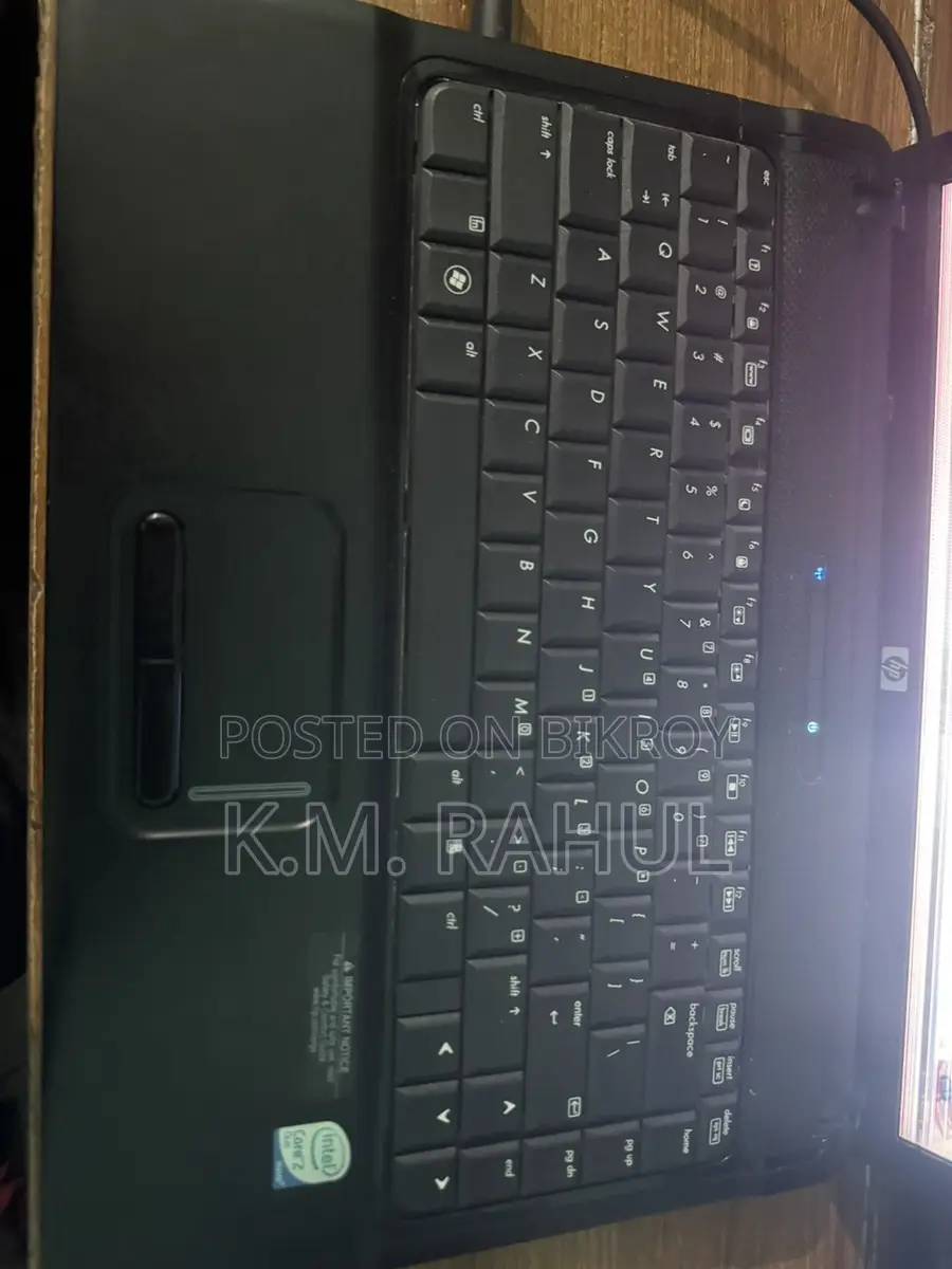 HP laptop. 2 gb ram.