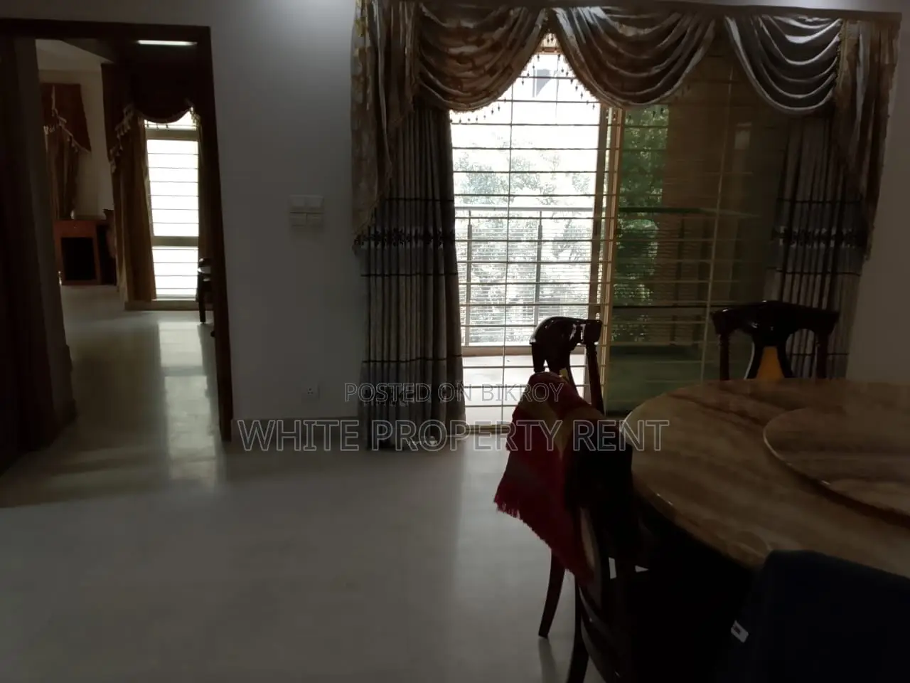 Luxurious Apartment for Rent at Gulshan 2 Road 35