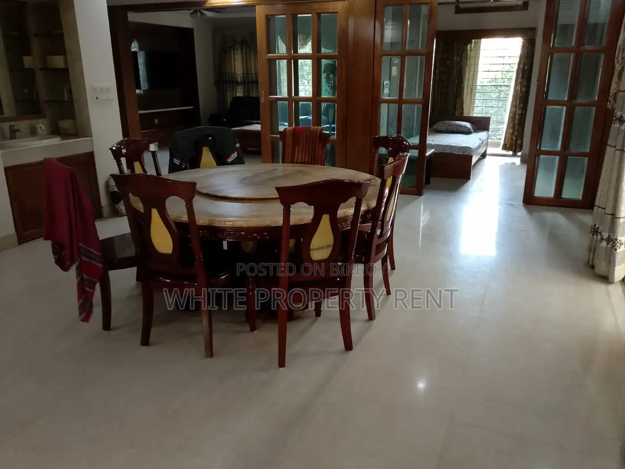 Luxurious Apartment for Rent at Gulshan 2 Road 35