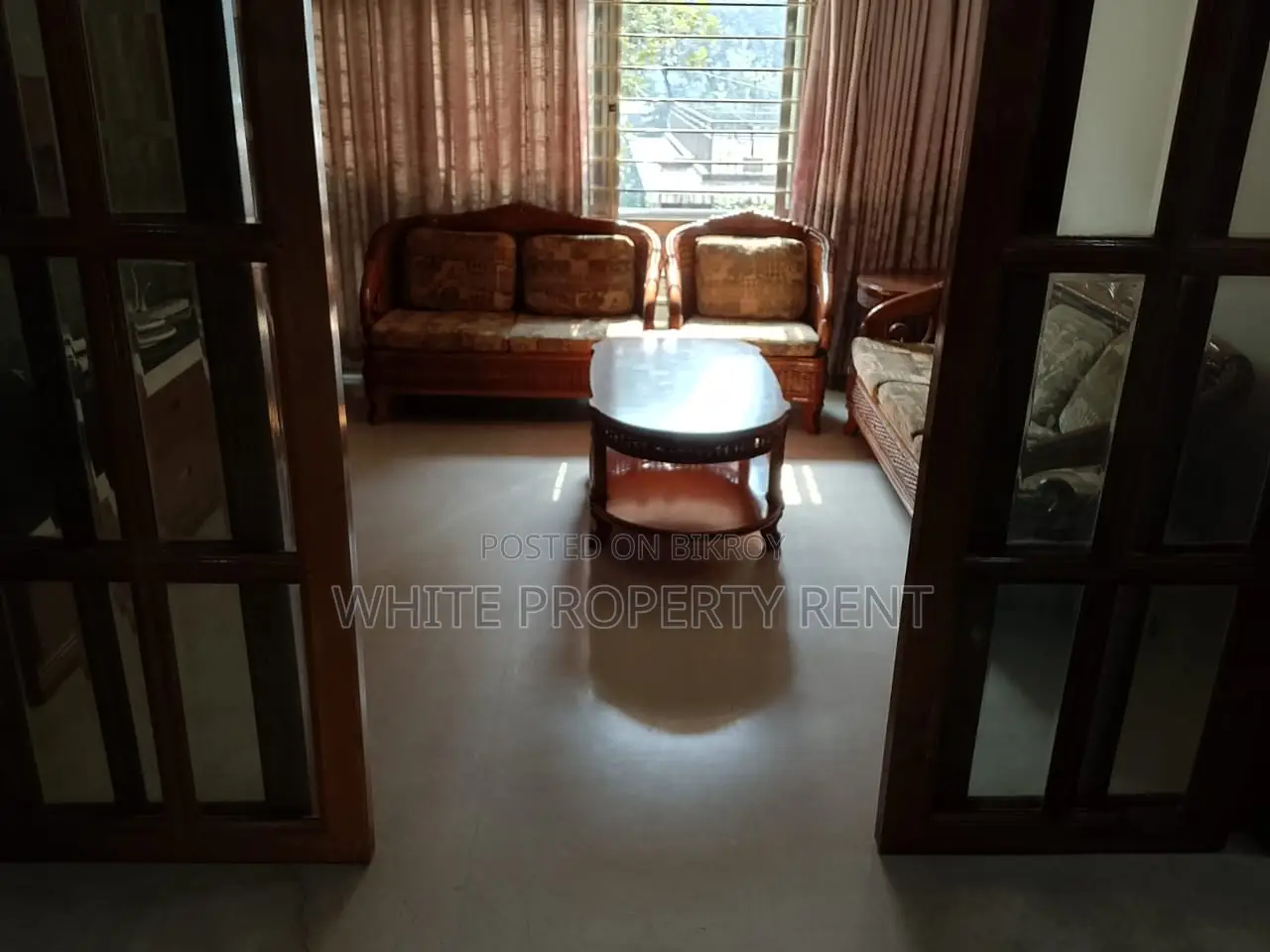 Luxurious Apartment for Rent at Gulshan 2 Road 35