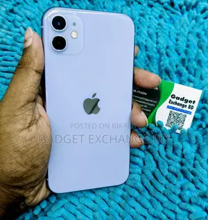 Apple iPhone 11 128GB B.H 86% (Used)