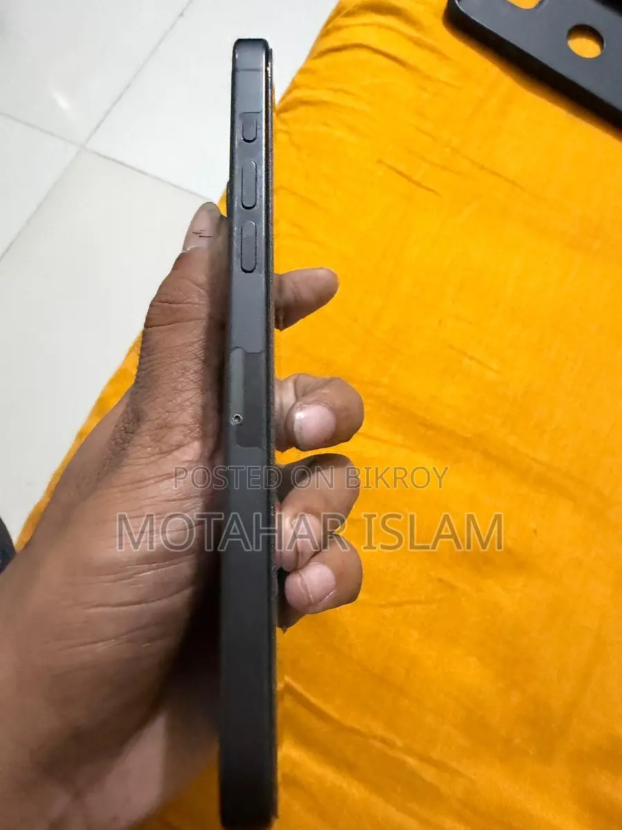Apple iPhone 15 Pro Max (Used)