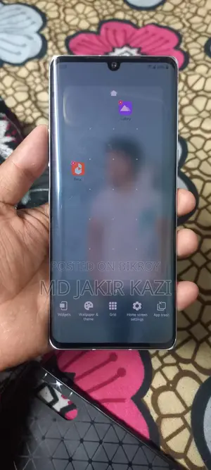 LG Velvet 5G phone (Used)