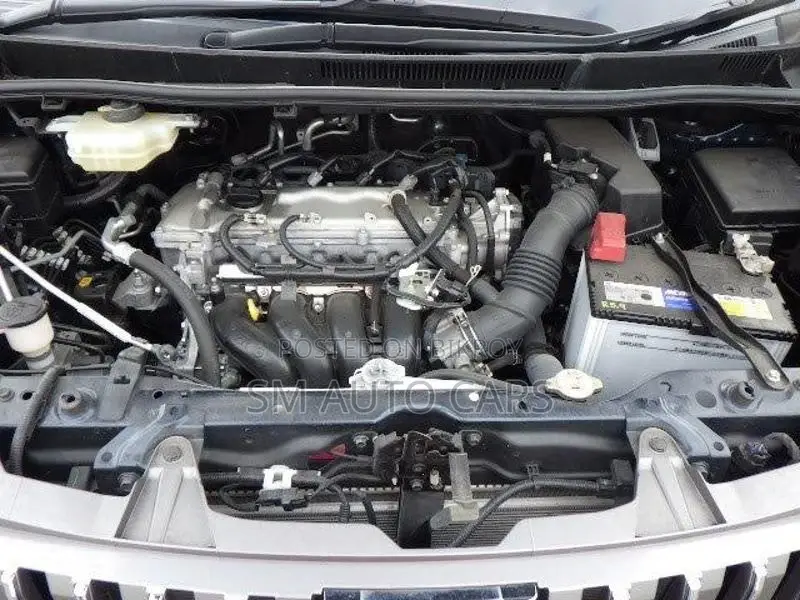 Toyota Esquire Petrol Gi Mica Blue 2020