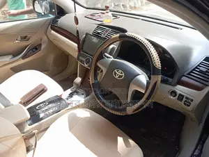 Toyota Premio push start 2010