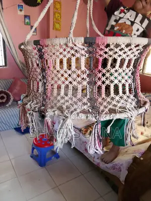 Pater Dolna (Jute Swing)