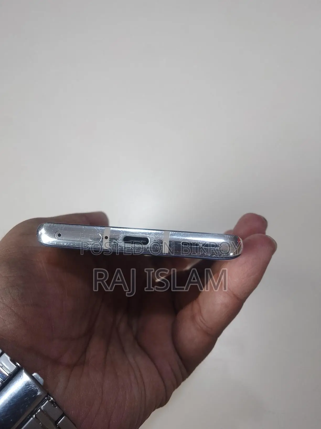 OnePlus 8 (Used)