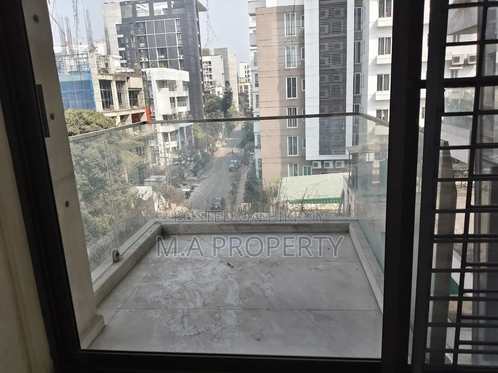 3500sqft Apartment Rent 3-Bed gym+swimming 2-Carpark