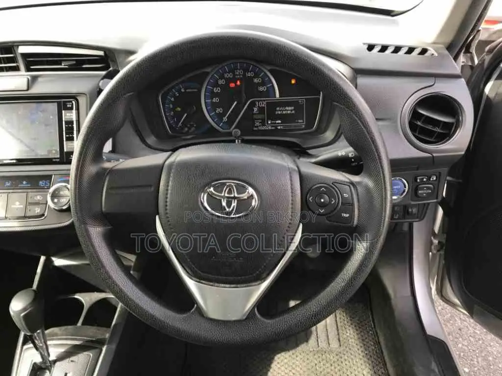 Toyota Axio EX HYBRID PUSH START 2021