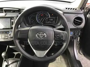 Toyota Axio EX HYBRID PUSH START 2021