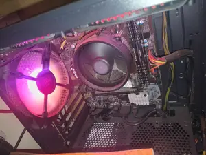 PC with 16GB RAM, 256GB SSD, Ryzen 5 3400G