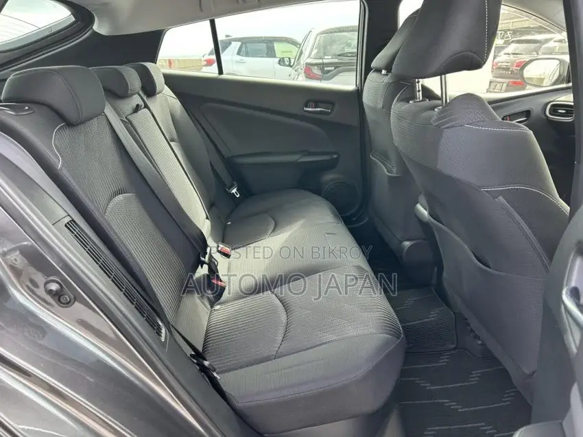 Toyota Prius 2021 Gray