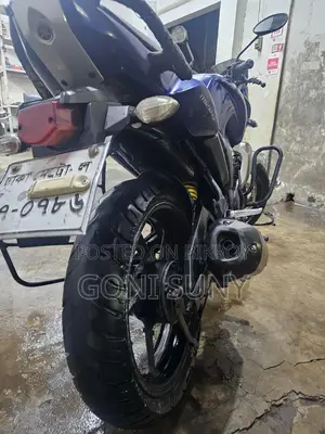 Yamaha FZS 2015