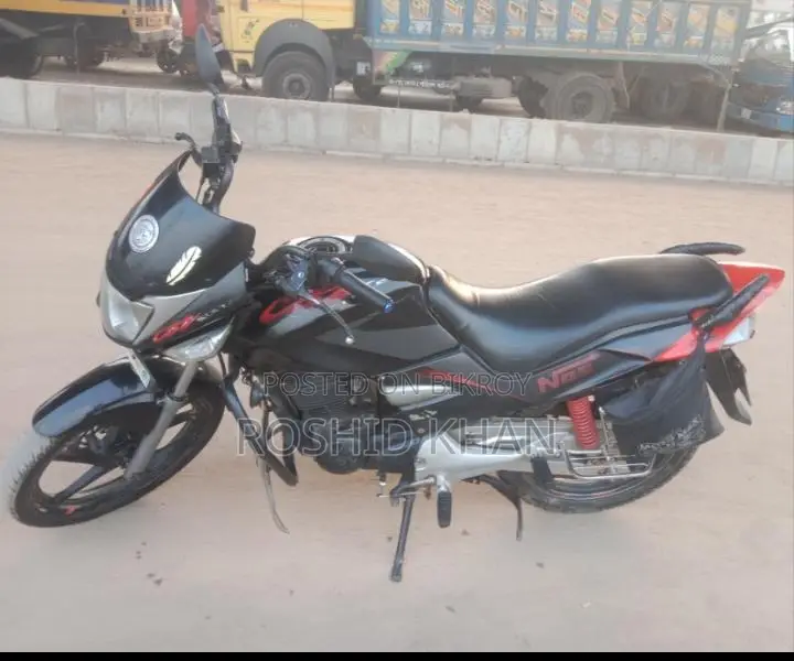 Hero CBZ Xtrem 2016