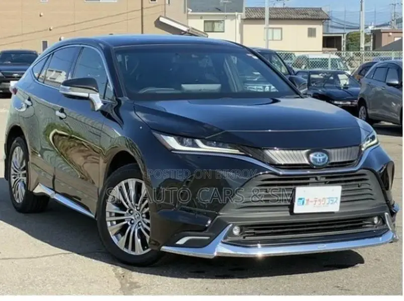 Toyota Harrier Hybrid Z Black Color 2021