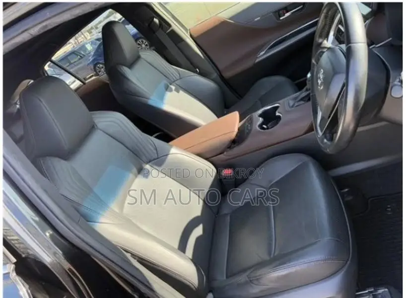 Toyota Harrier Hybrid Z Black Color 2021