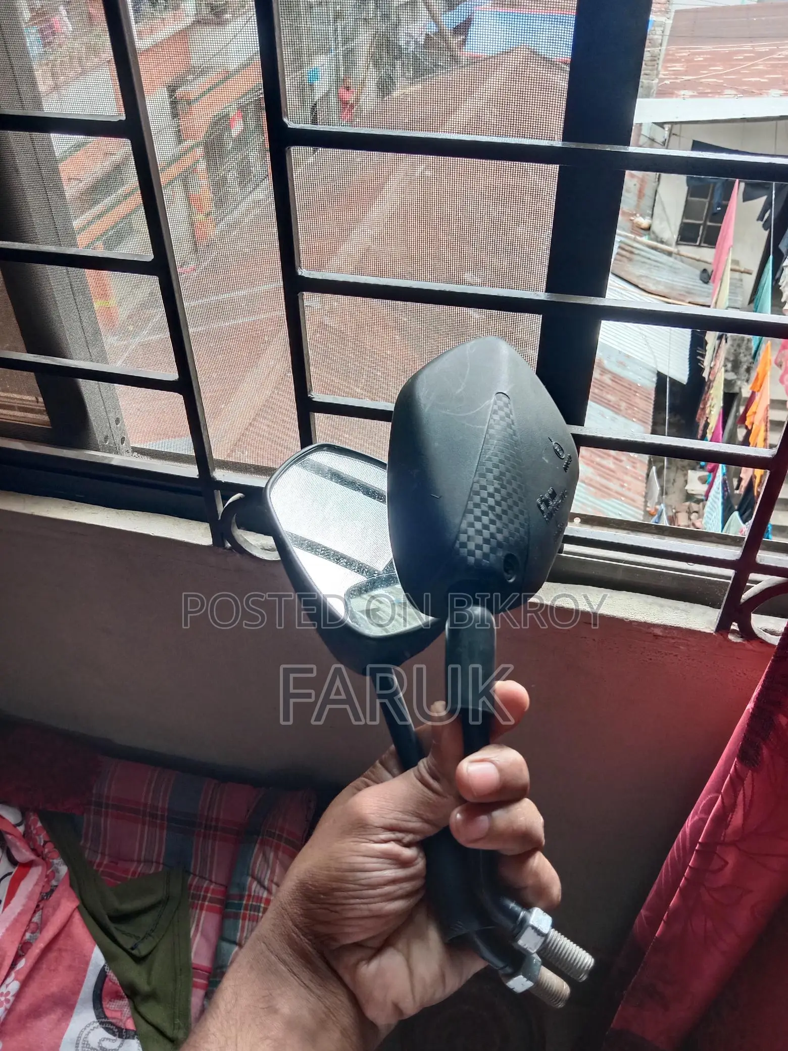 Looking Glass for Gixxer
