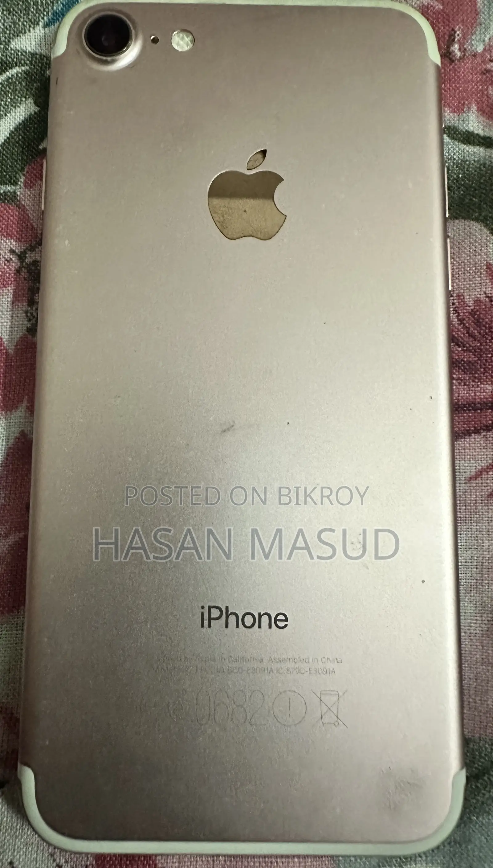 Apple iPhone 7 (Used)