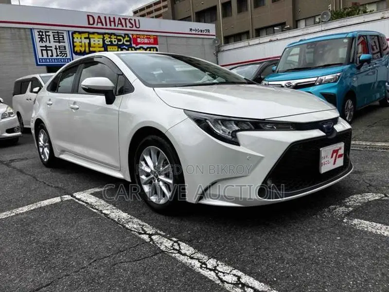 Toyota Corolla Hybrid S pre order 2021