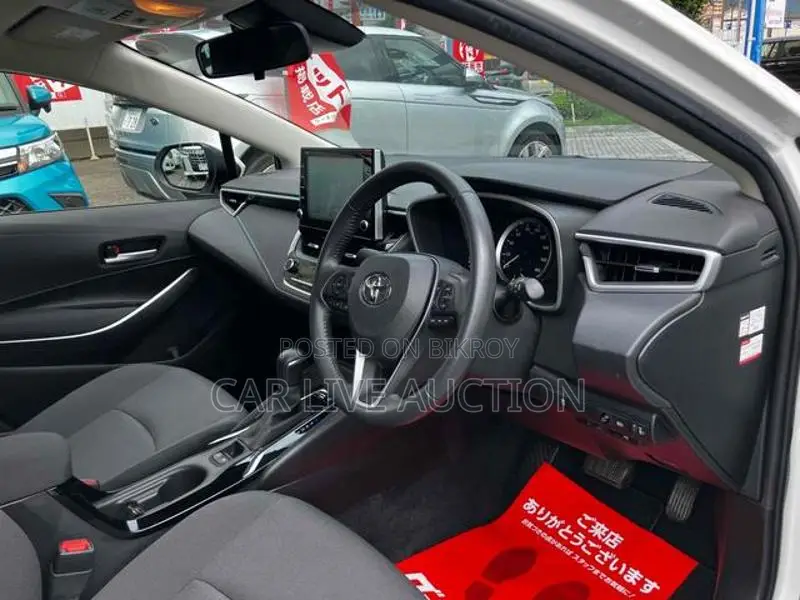 Toyota Corolla Hybrid S pre order 2021