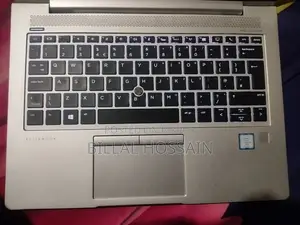 HP Elitebook 830 i5 - 8th gen
