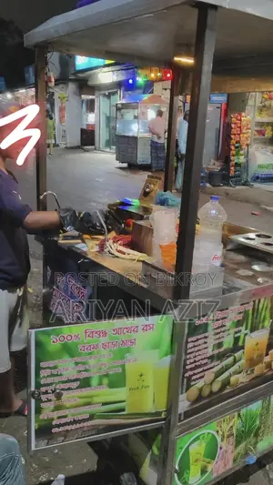For Sale – Digital Sugarcane Juice Machine with Mobile Cart