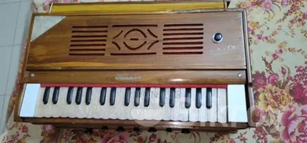Nath & Co Brand Harmonium