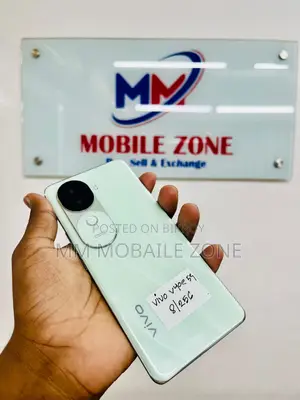 Vivo V40 e 5g 8/256 Hot Offer (Used)