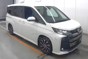 Toyota Noah Hybrid SZ Pearl New 2023