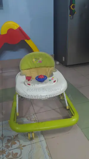 শিশুদের স্ট্রোলার বিক্রয় হবে