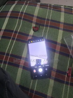 Samsung Galaxy S21 Ultra (Used)