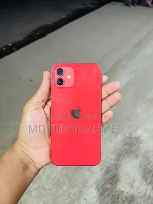 Apple iPhone 12 (ব্যবহৃত)