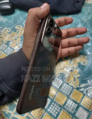 Vivo Y29 . (Used)